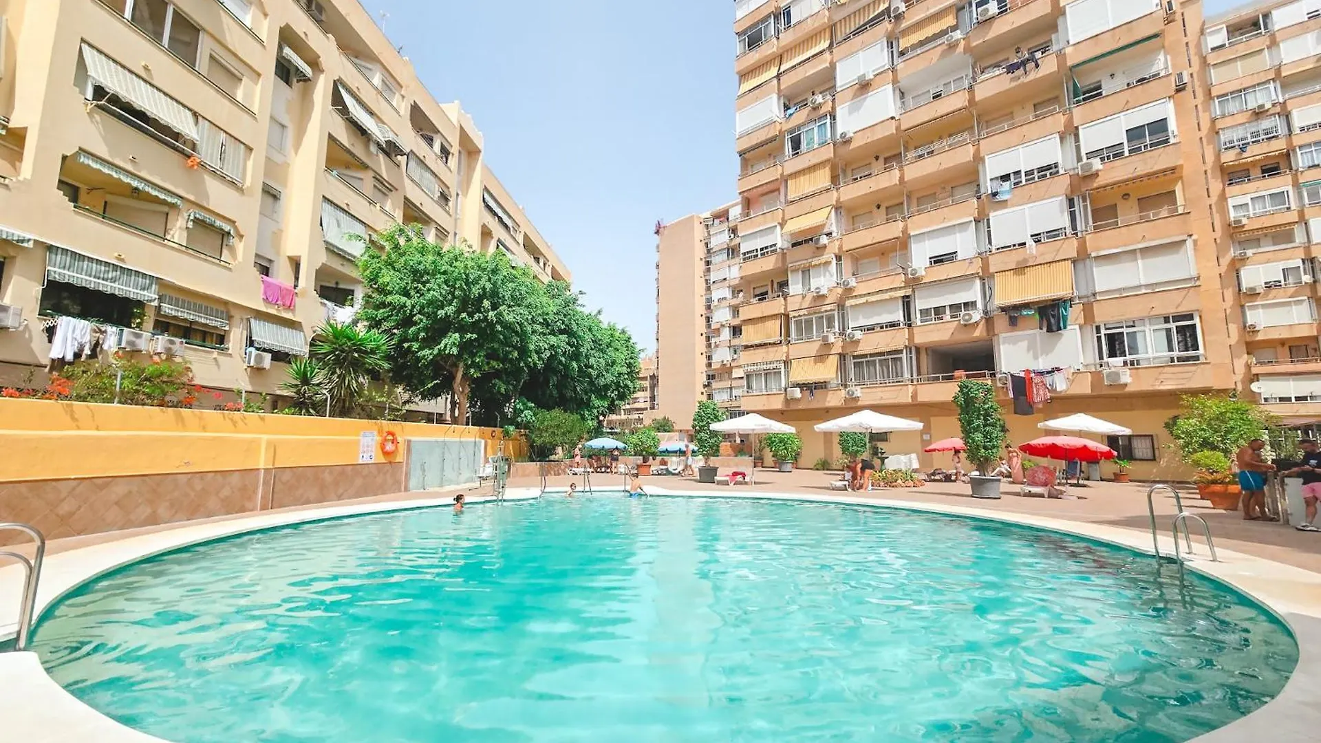 Torremolinos Skyline Estudio Con Piscina Apartment